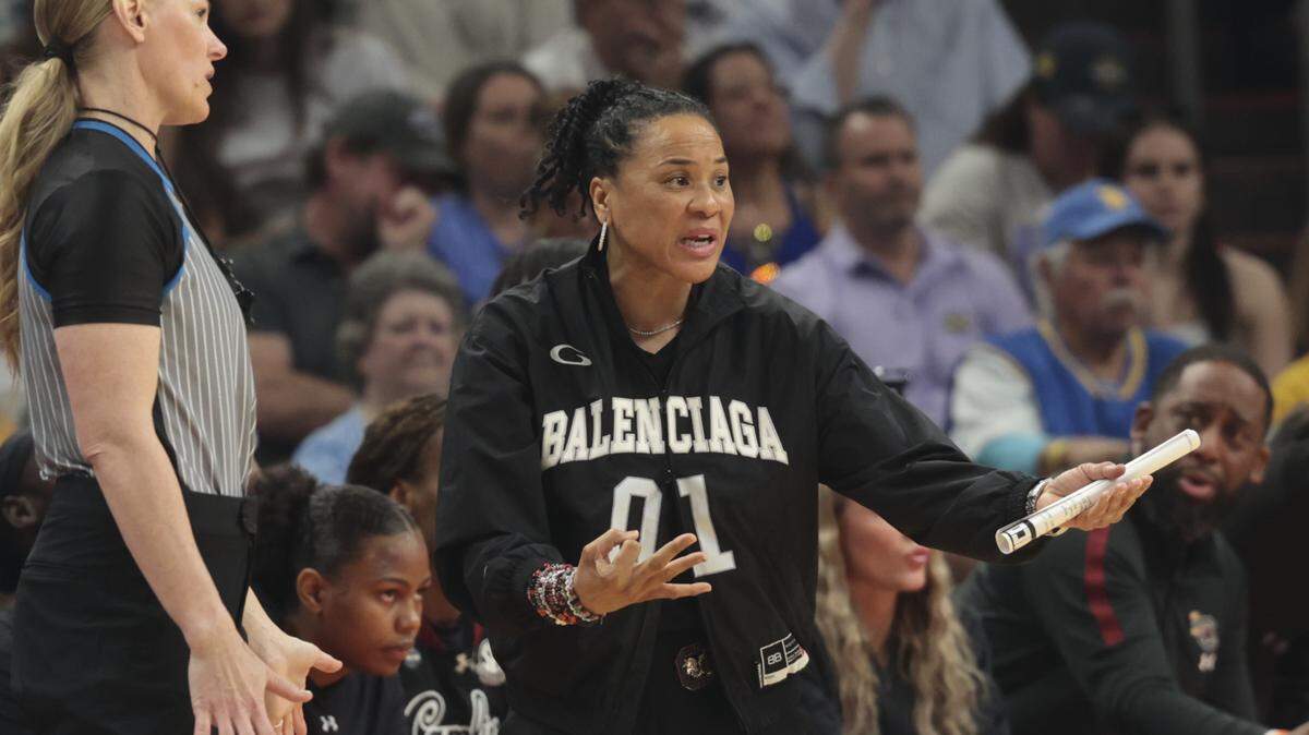South Carolina's head coach Dawn Staley objects to a call during the first half of action of their women's basketball game for the NCAA national championship against UCLA at Mortgage Matchup Center in Phoenix on Sunday, April 5,2026.