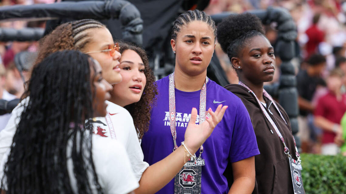 Dawn Staley busy recruiting. See who visited the Gamecocks this weekend