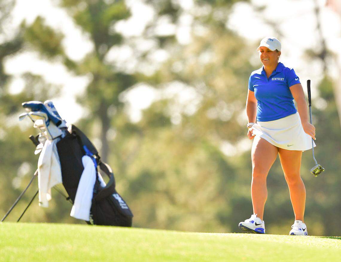 Jensen Castle of the United States on No. 3 green during the final round of the Augusta National Women’s Amateur at Augusta National Golf Club, Saturday, April 2, 2022.