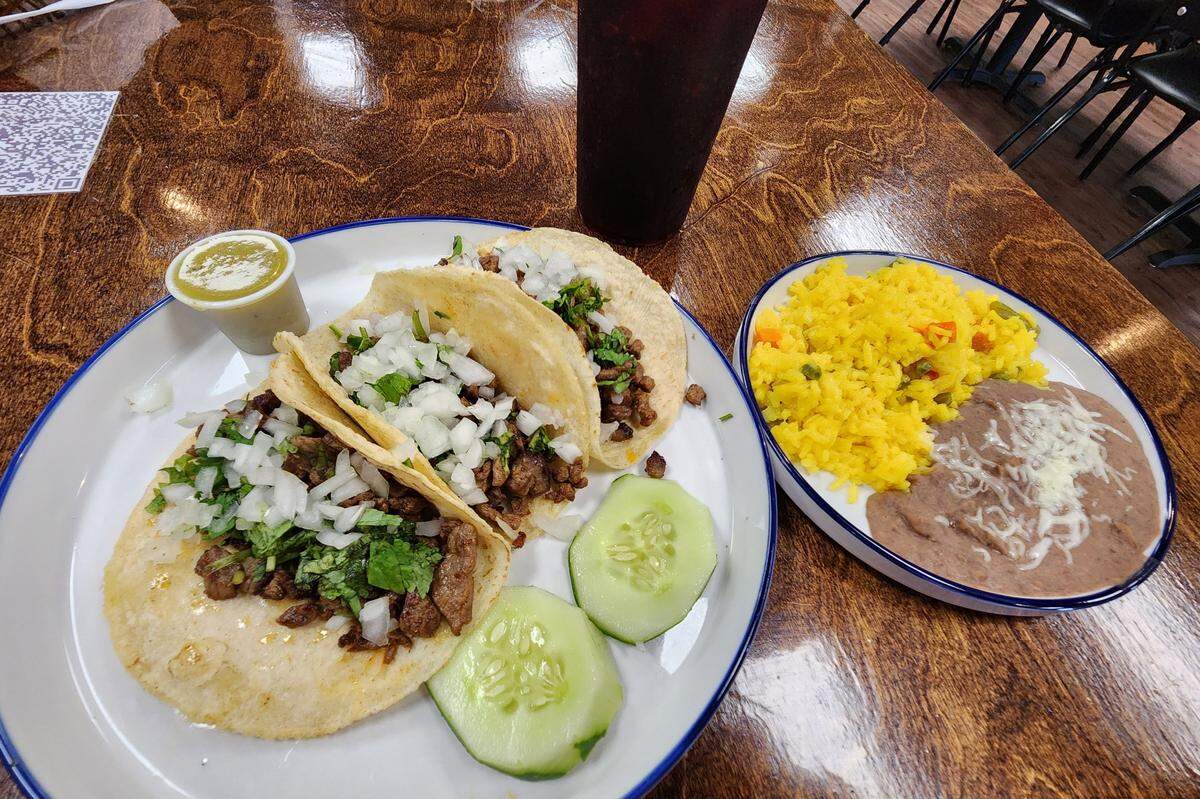 Tacos from Mi Tierra De Maiz in West Columbia.