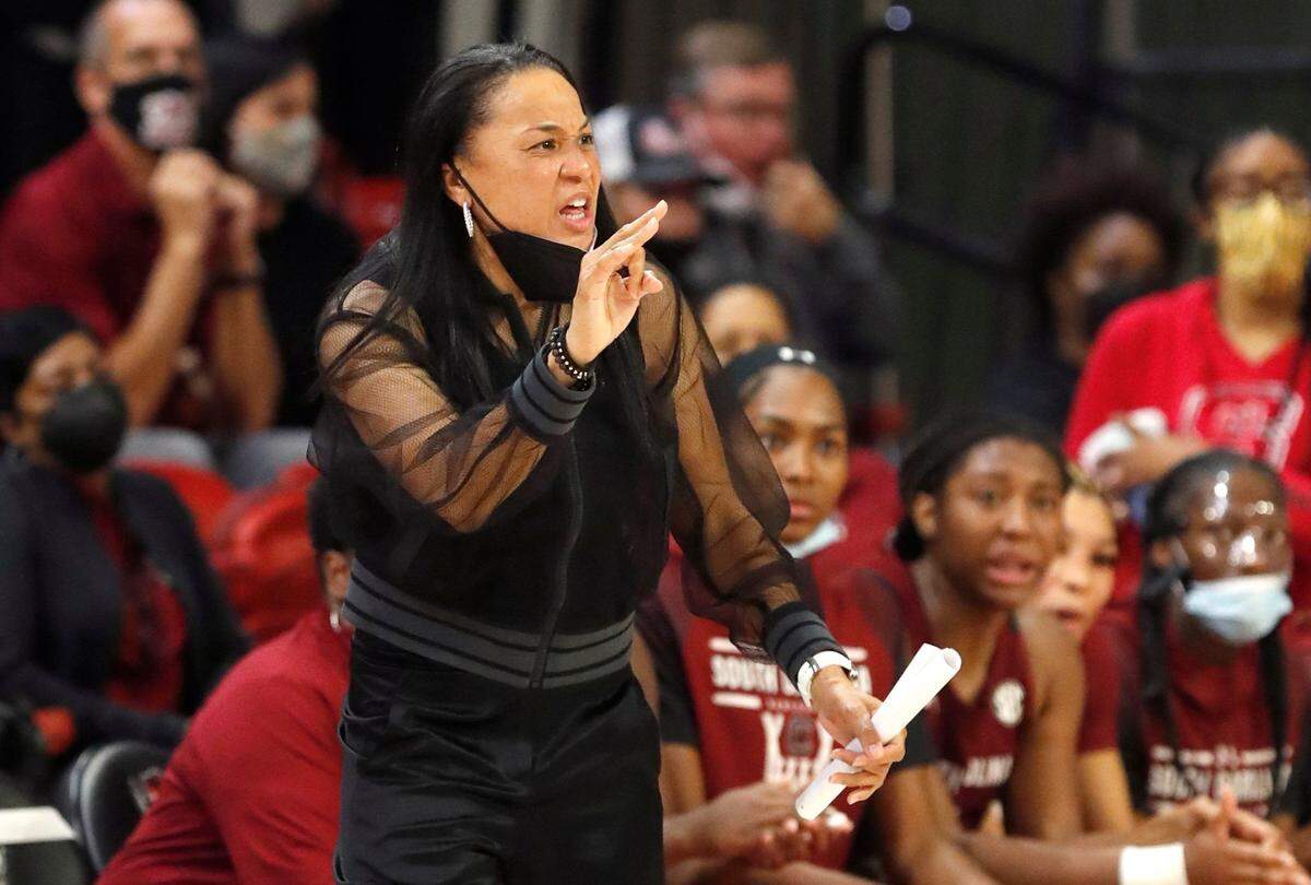 South Carolina head coach Dawn Staley yells to her players during the first half of N.C. States game against South Carolina at Reynolds Coliseum in Raleigh, N.C., Tuesday, November 9, 2021.
