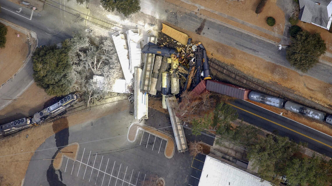 Trump administration reinstates ex-USC scientist who aided train wreck victims