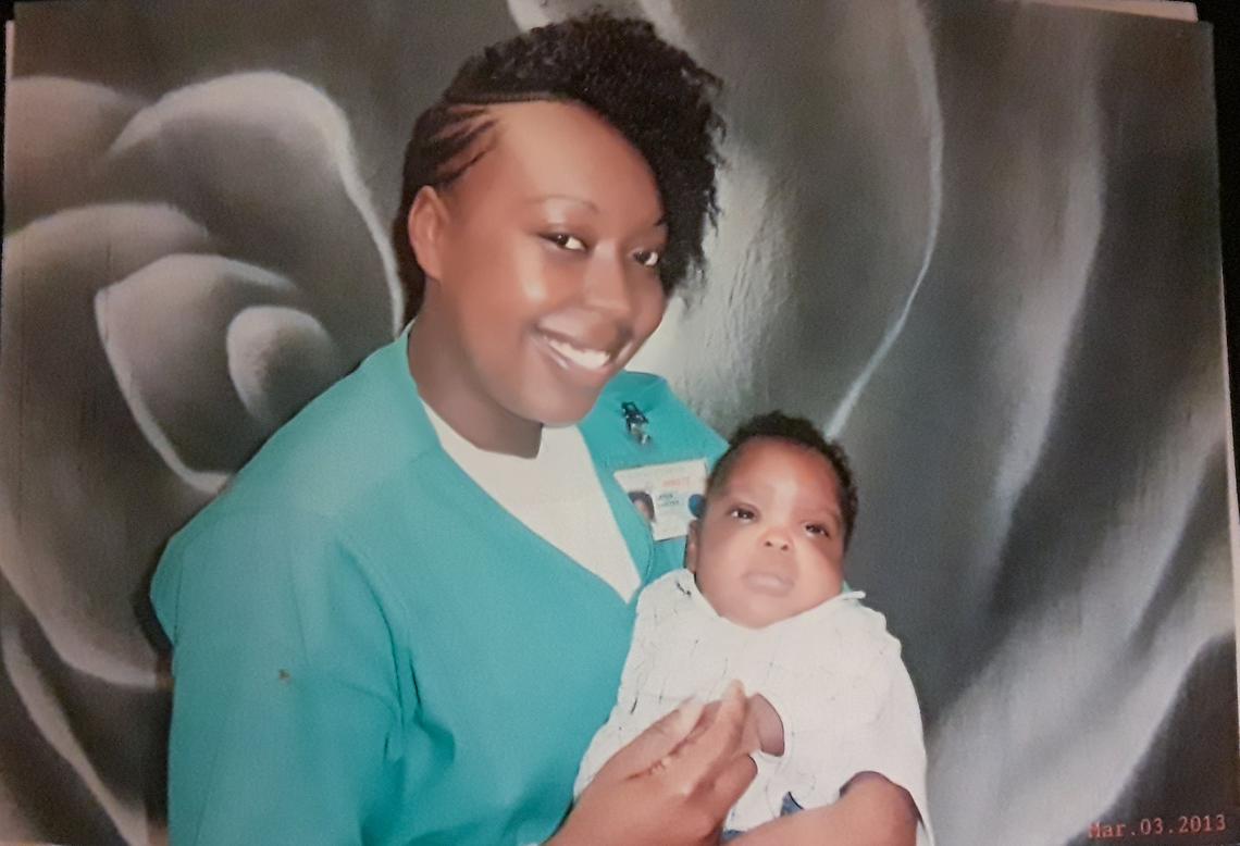 Sinetra Geter with her baby, Kamrin, in 2013. Kamrin’s twin sister, Karmin, did not survive.