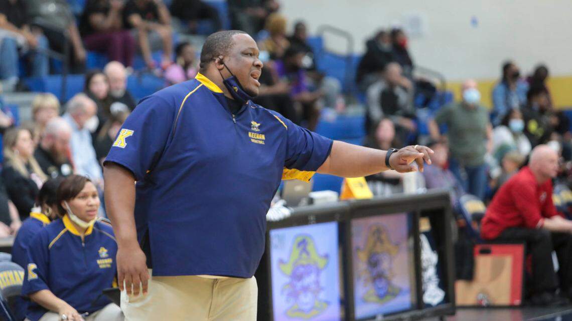 Stat chasing? Are high school coaches under pressure to play stars in blowout games?