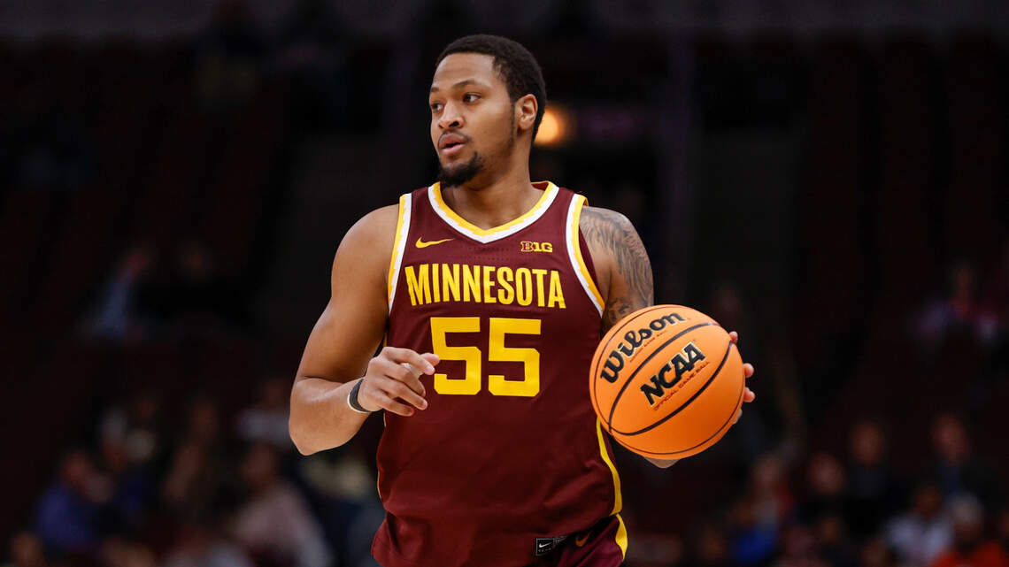 Minnesota transfer becomes Lamont Paris’ first portal add for Gamecocks this cycle