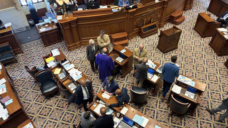 SC Senate pushes redistricting debate to after start of in-person early voting