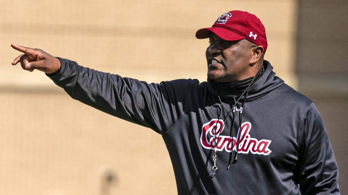 South Carolina defensive coordinator Clayton White during a 2021 spring football practice