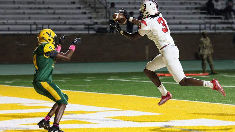 Photos: Lugoff-Elgin vs. Spring Valley 2024 football