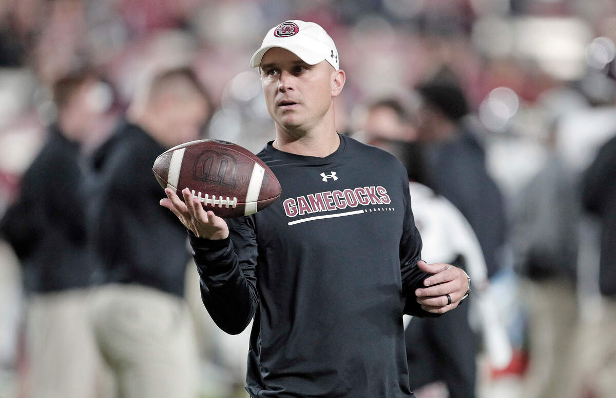 South Carolina’s Justin Stepp during warmups ahead of the Gamecocks’ Oct. 22, 2022 game against Texas A&M at Williams-Brice Stadium.