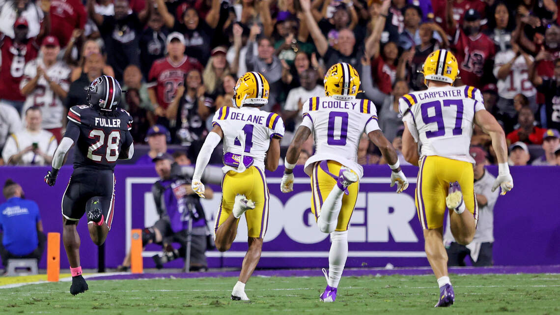 Thumbs up, thumbs down: First reactions from South Carolina’s loss to LSU
