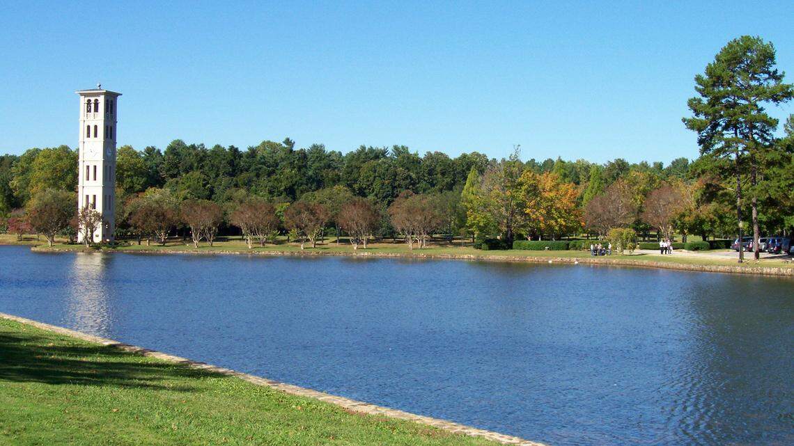An image of Furman lake at Furman University.