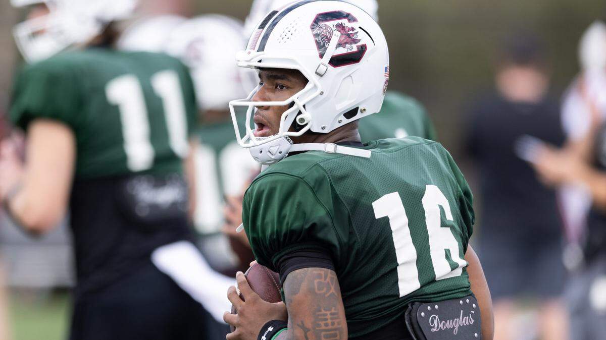 South Carolina quarterback LaNorris Sellers (16) drops back to pass during practice for the Citrus Bowl at Celebration High School in Celebration, Florida on Friday, December 27, 2024.