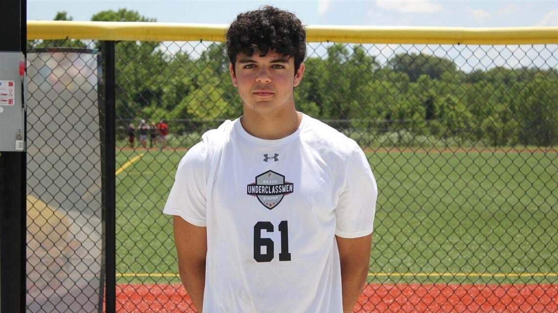 Gamecocks’ message stays consistent to top QB recruit Dylan Lonergan