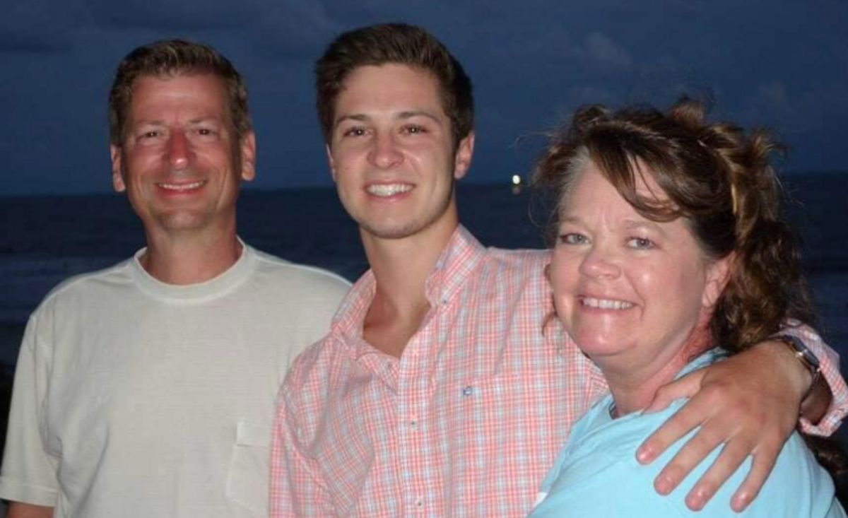 Gary and Cindy Hipps with their son Tucker, center.