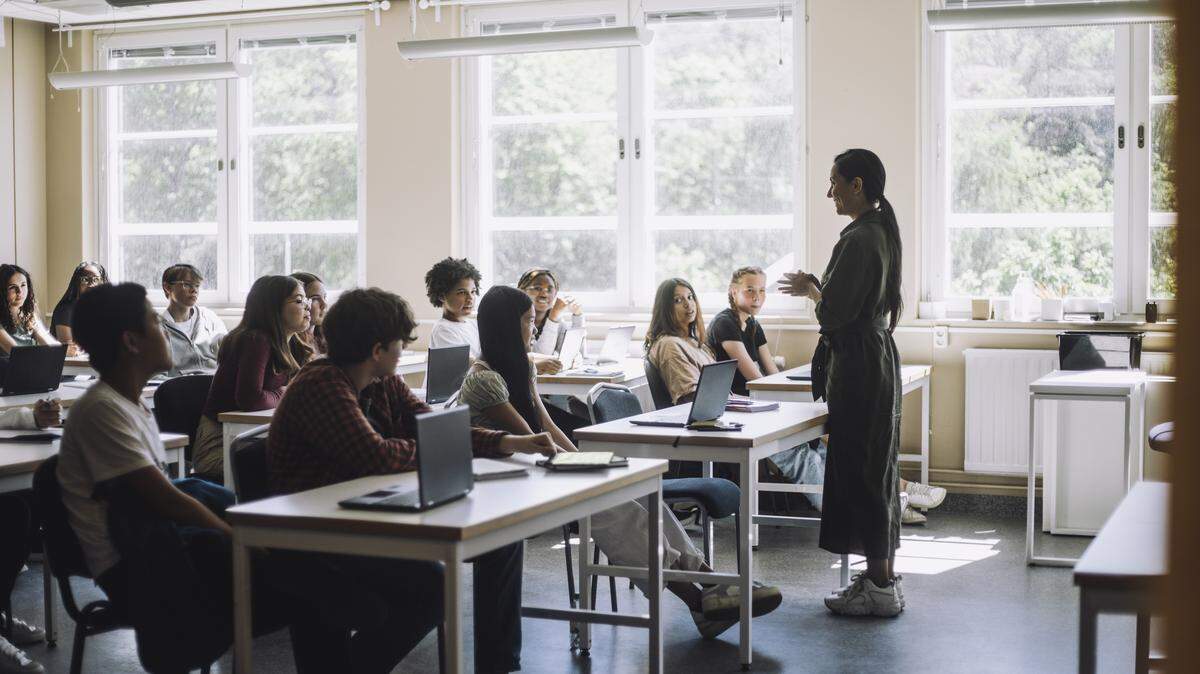 The South Carolina House Ways and Means Committee is pushing a plan to raise the minimum starting teacher pay to $50,500 and increasing each cells of the minimum salary schedule by $2,000 for the 2026-27 school year.