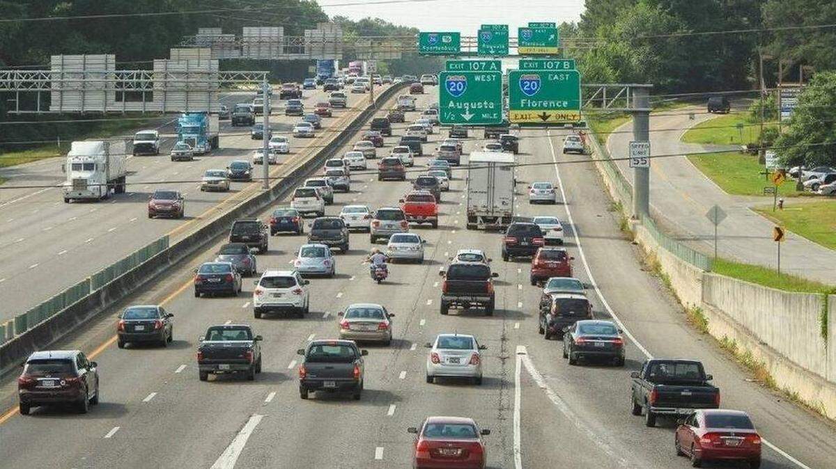 A long-delayed freeway in Charleston has tied up road money that critics say could be used elsewhere, such as Columbia. This scene is on I-26 outside Columbia.