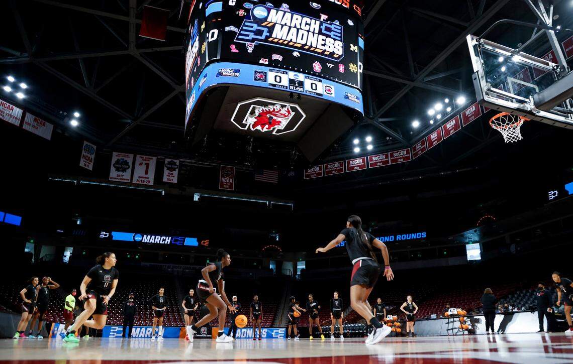 The No. 1 Gamecocks practice on Thursday at Colonial Life Arena. The Gamecocks will face 16-seed Howard in the first round of the NCAA tournament Friday.