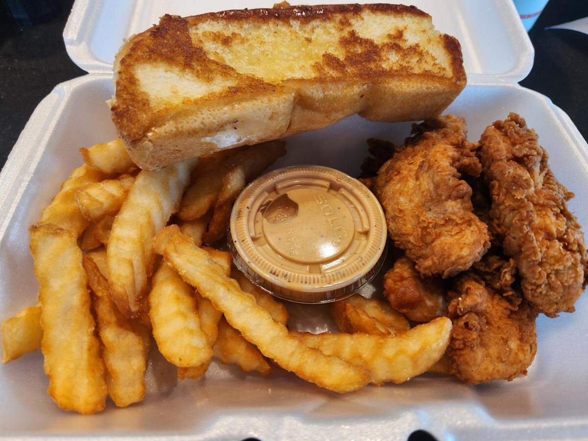 A 4-piece combo from Guthrie’s in Lexington
