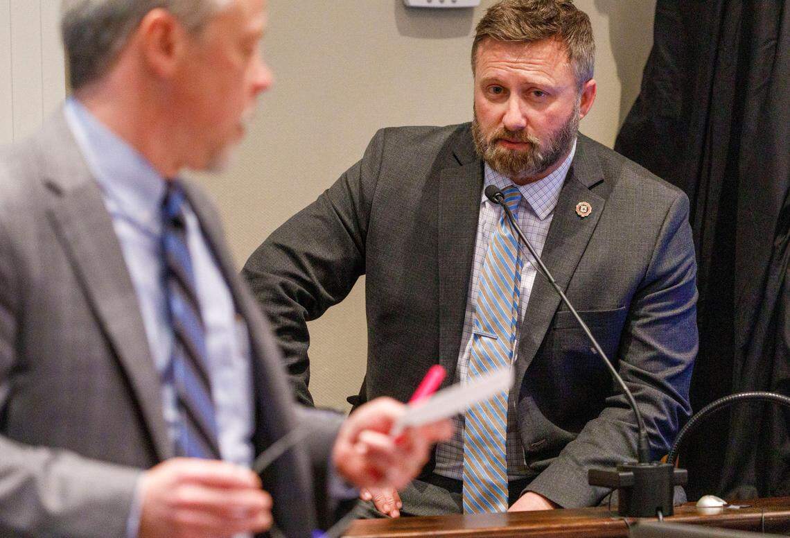 Prosecutor Creighton Waters questions SLED special agent Ryan Kelly during Alex Murdaugh’s murder trial at the Colleton County Courthouse in Walterboro, Thursday, Feb. 16, 2023. Grace Beahm Alford/The Post and Courier/Pool