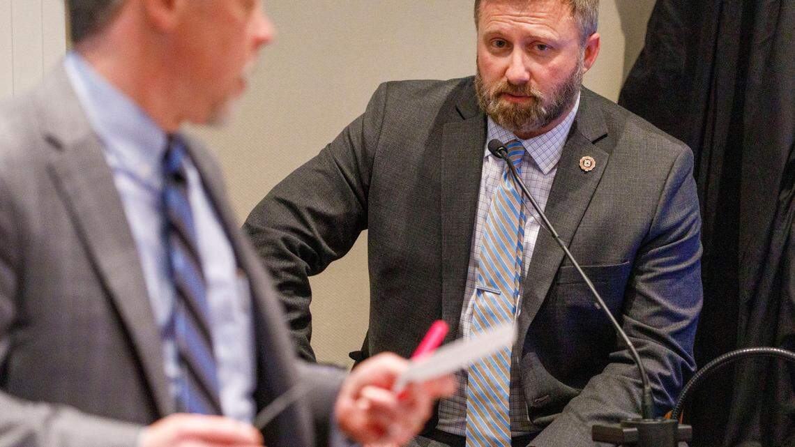 SLED agent Ryan Kelly was interviewed on Dateline Friday. In this photo, he is questioned by prosecutor Creighton Waters at Alex Murdaugh’s murder trial last February. Grace Beahm Alford/The Post and Courier/Pool