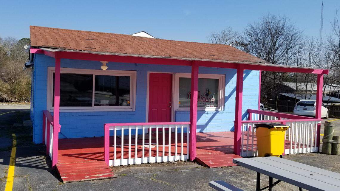 Pelican’s SnoBalls has moved its north Main Street location. It will now be located at 2404 Main Street.
