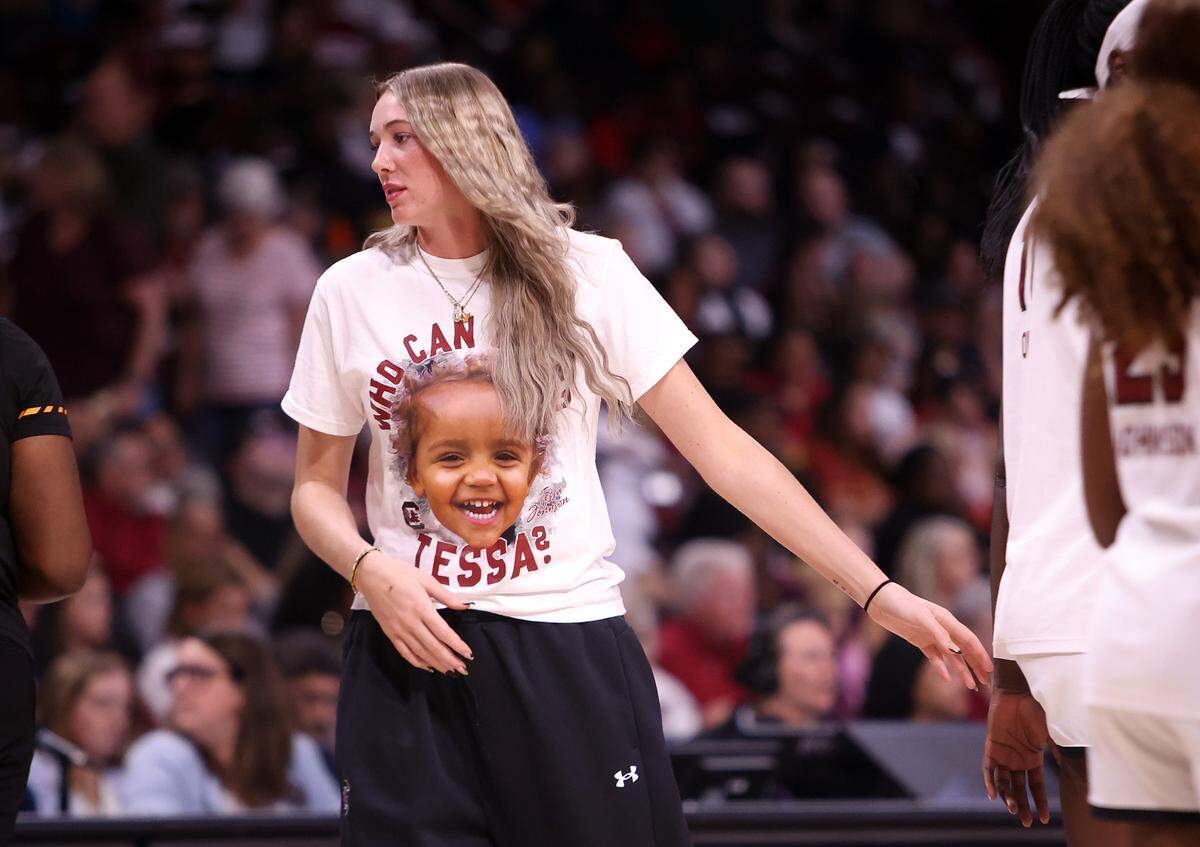 South Carolina's Chloe Kitts during the Gamecocks' NCAA Tournament Sweet 16 win over Southern Cal on Monday at Colonial Life Arena.