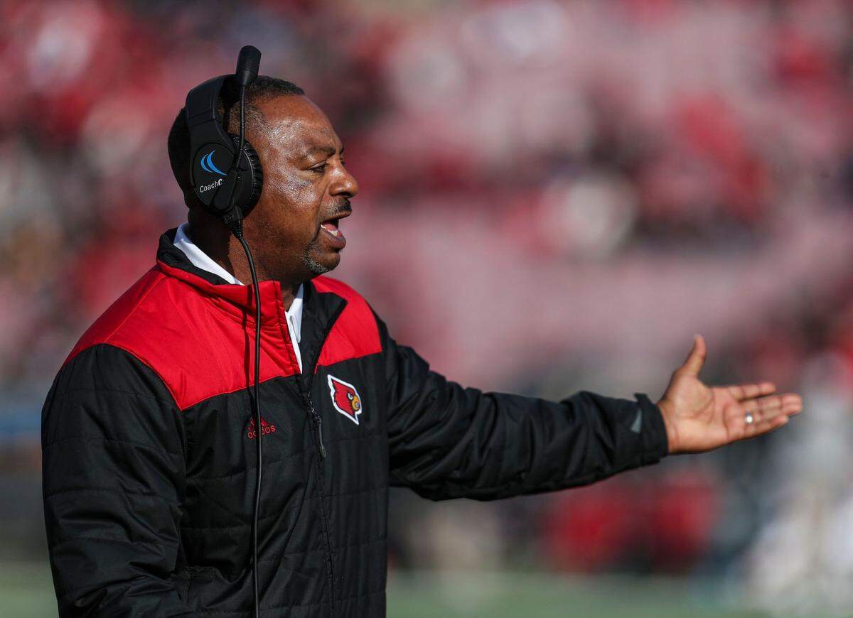 Louisville’s interim head coach Lorenzo Ward didn’t have the answers to stop NC State as the Wolfpack crushed the Cardinals Saturday afternoon at Cardinal Stadium. Nov. 17, 2018
