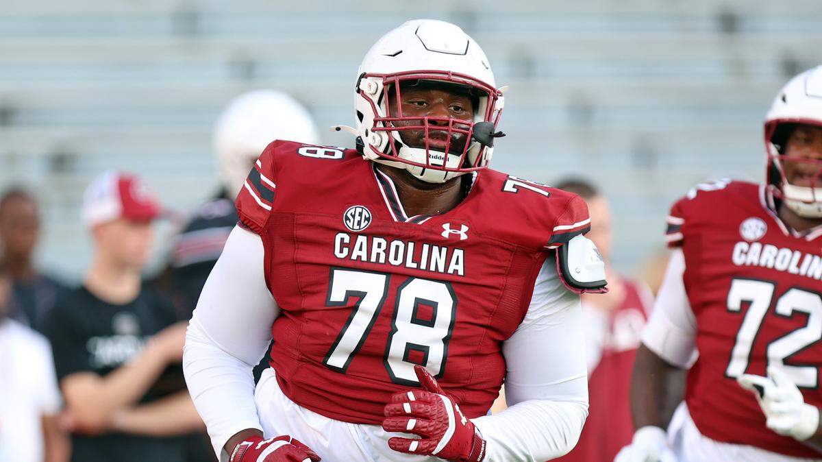 South Carolina’s Trovon Baugh in the 2025 spring football game at Williams-Brice Stadium.