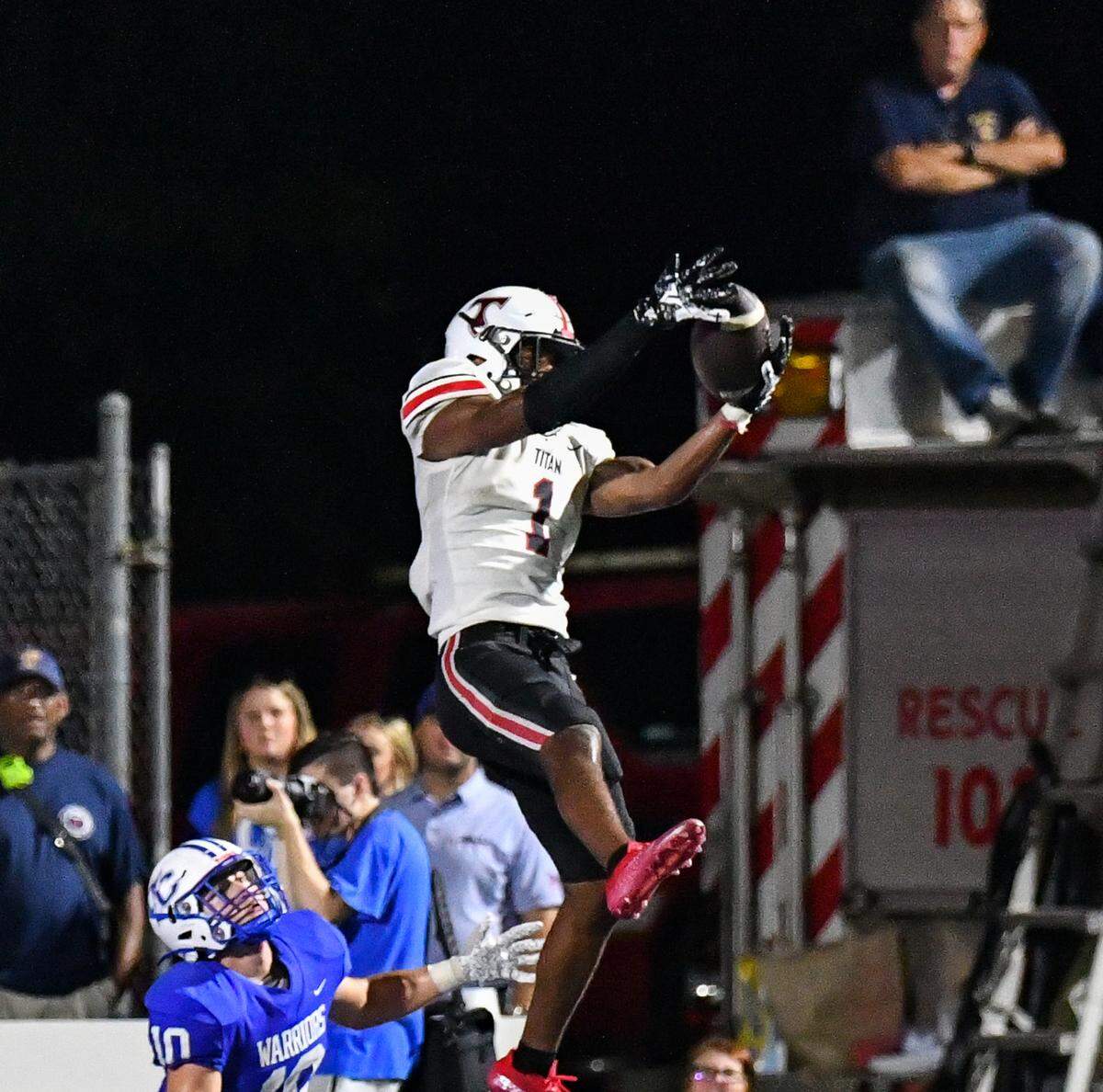 Clemson defensive back target Khalil Barnes (1) is a three-star 2023 athlete from North Oconee High School in Bogart, Georgia.