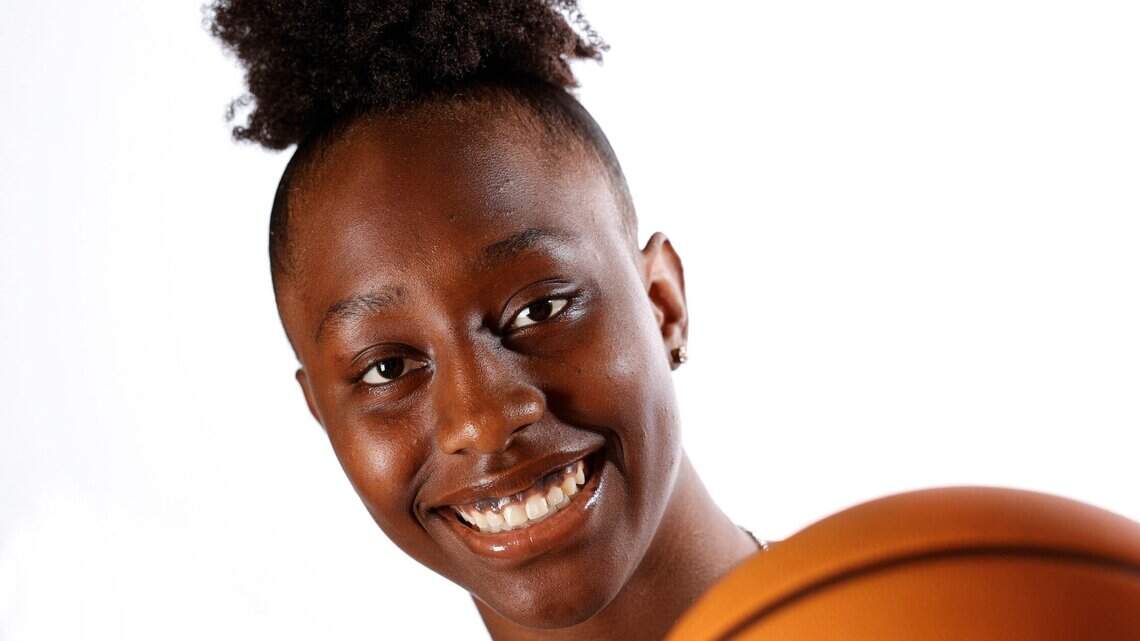 South Carolina, other colleges in hot pursuit of Camden 5-star recruit Joyce Edwards