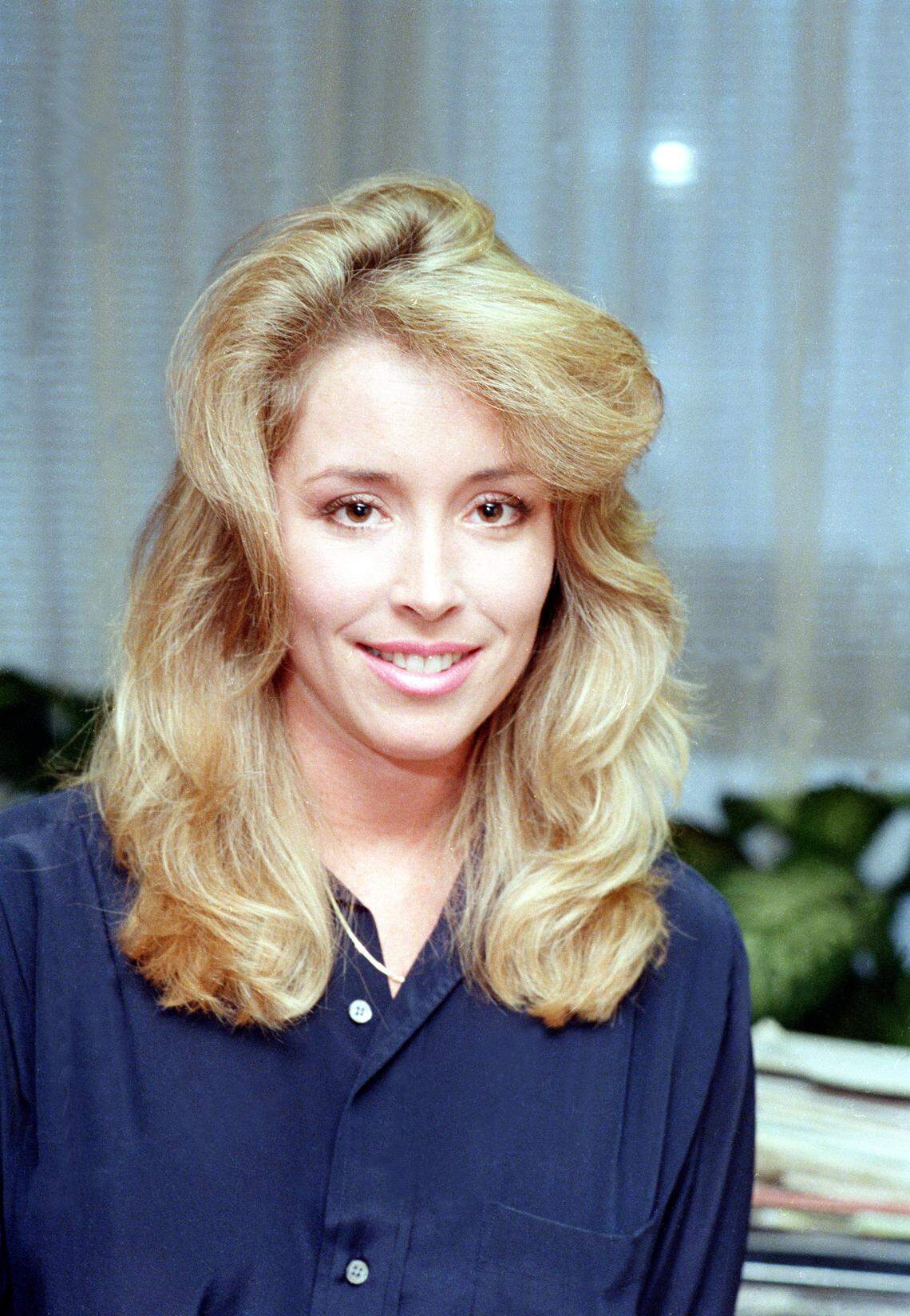 This file photo shows Donna Rice, an actress and model who denied being romantically involved with Democratic presidential hopeful Gary Hart, at a news conference at the office of her attorney in downtown Miami, May 4, 1987.