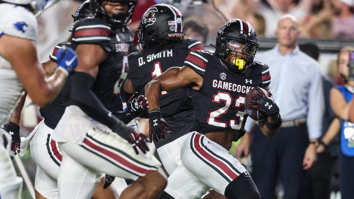 South Carolina defensive back Gerald Kilgore (23) carries the ball for a touchdown during the Gamecocks’ game against Kentucky at Williams-Brice Stadium in Columbia on Saturday, September 27, 2025.