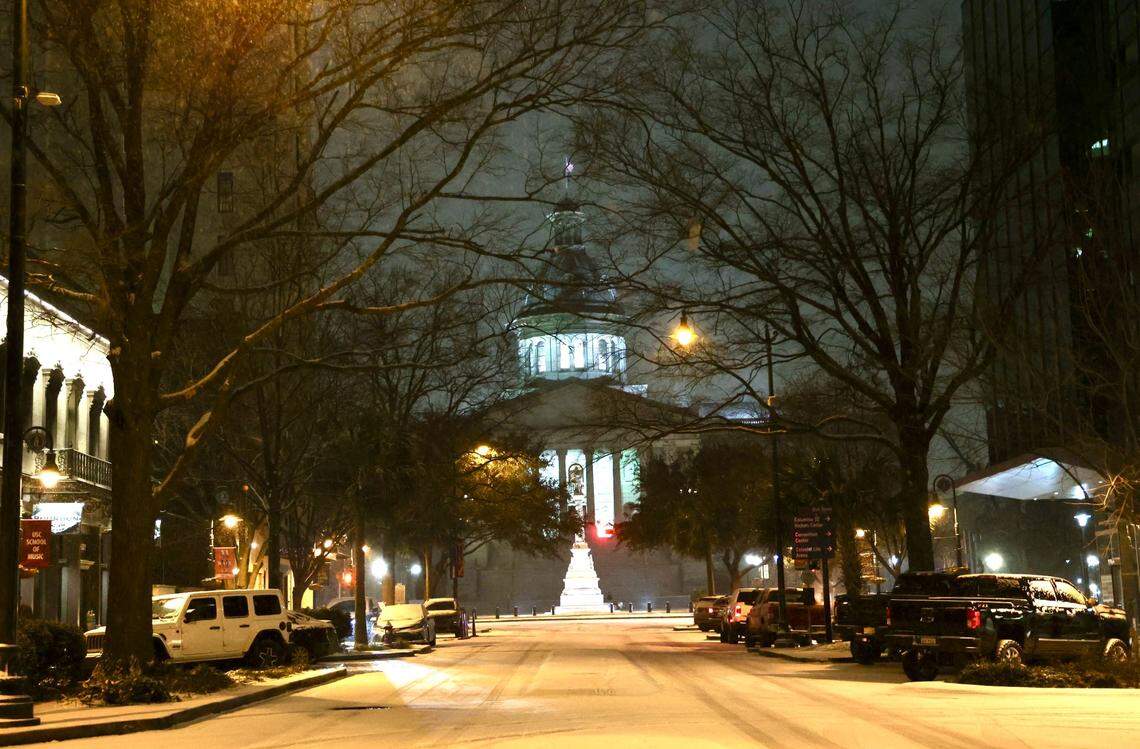 A view of the snowfall Tuesday night from Main Street in Columbia.