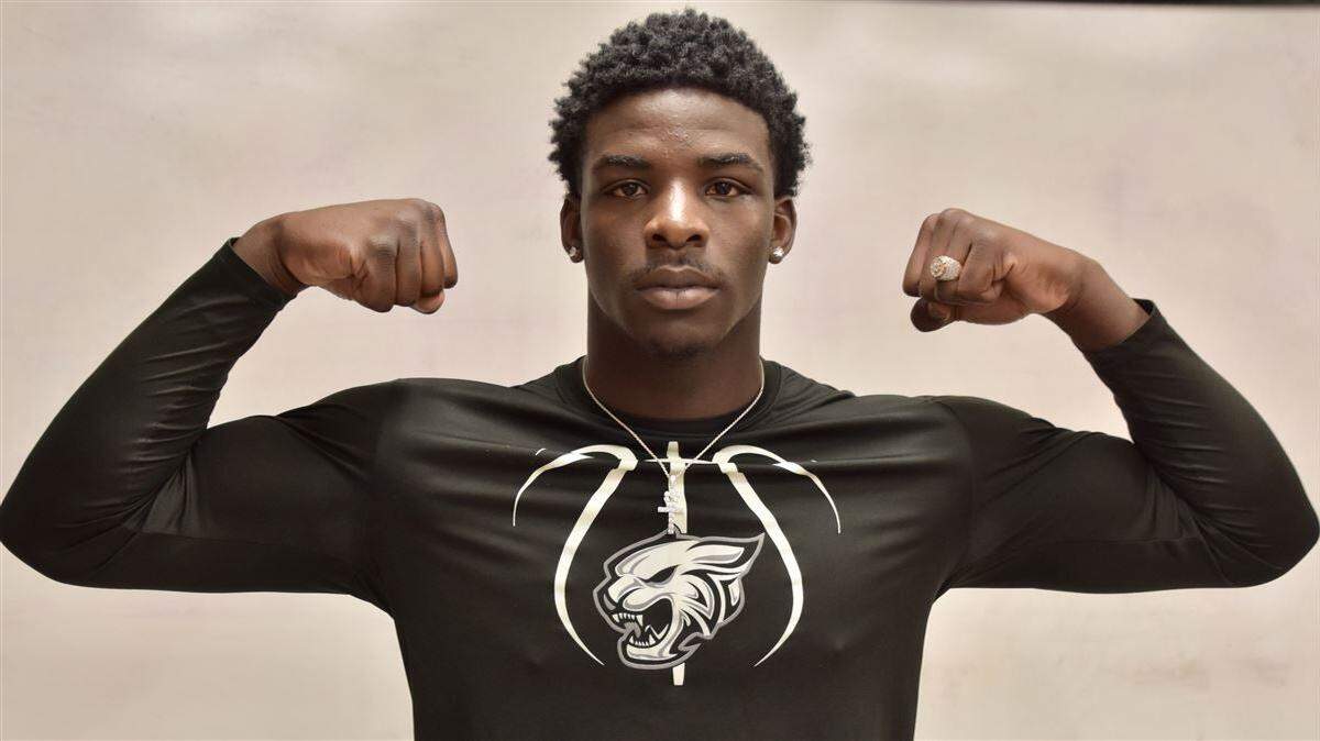 Five-star Class of 2025 Schley County (Ga.) High School linebacker Zayden Walker