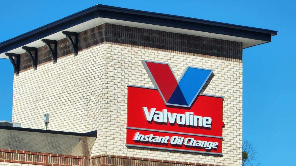 A new Valvoline Instant Oil Change business has opened at 165 Columbiana Drive in Columbia.