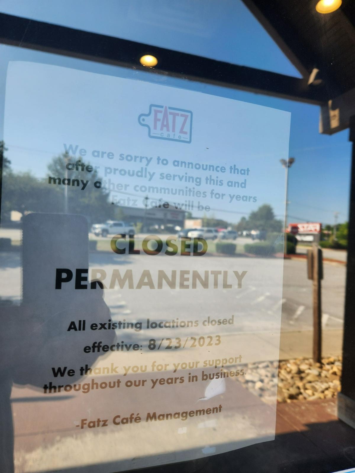 A sign on the door Wednesday announces the Fatz Cafe location in Lexington is closed permamanently.
