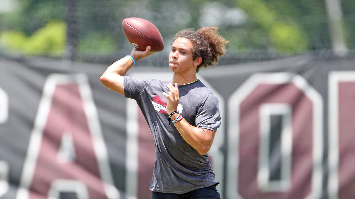 QB recruit Jayden Bradford gives Gamecock camp experience high marks