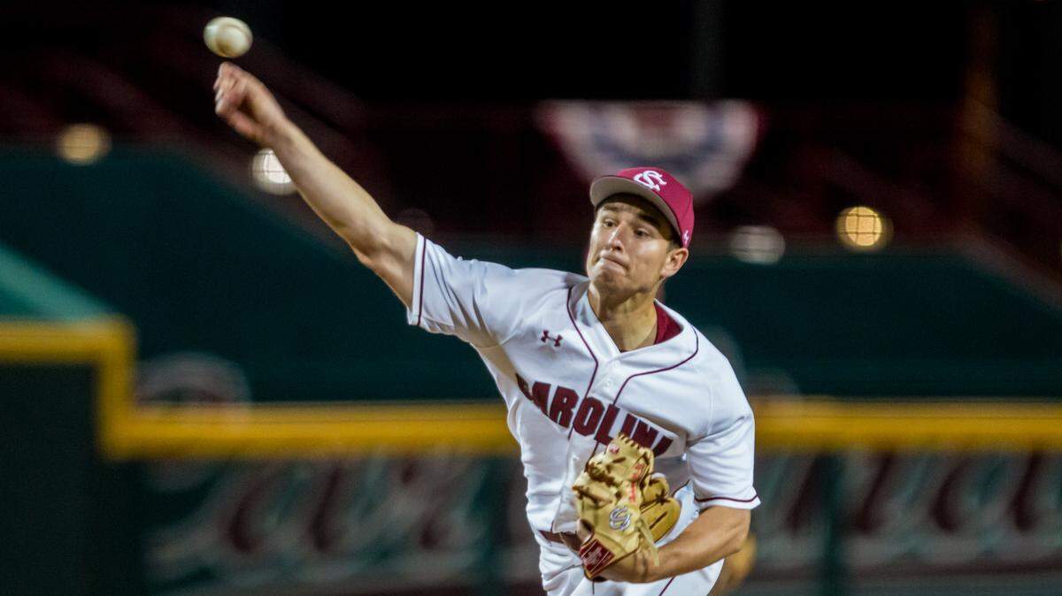 South Carolina pitcher Brett Kerry earned the win for the Gamecocks against Alabama on Saturday.