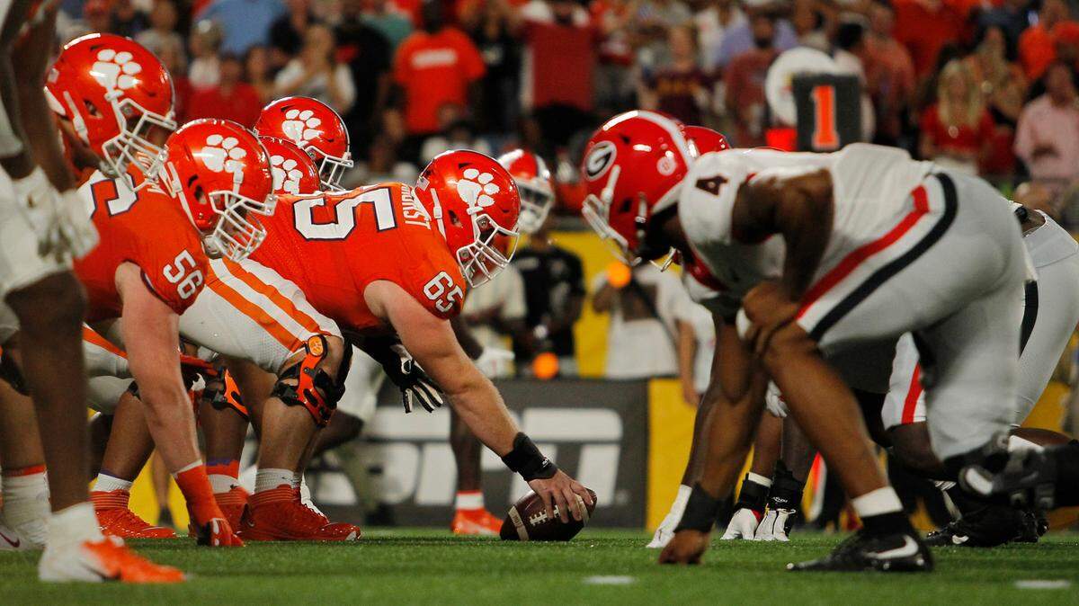 Clemson lines up against Georgia during first-quarter action of the Duke’s Mayo Classic in Charlotte, N.C. on Saturday, Sept. 4, 2021.