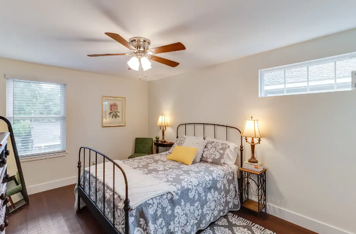 The Airbnb said it offers toiletries and modern amenities to travelers who stay there.