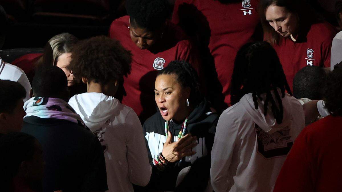 In the last fiscal year, more than half ($6.53 million) of the South Carolina women’s basketball total expenses ($11,511,993) was tied up in paying its coaches.
