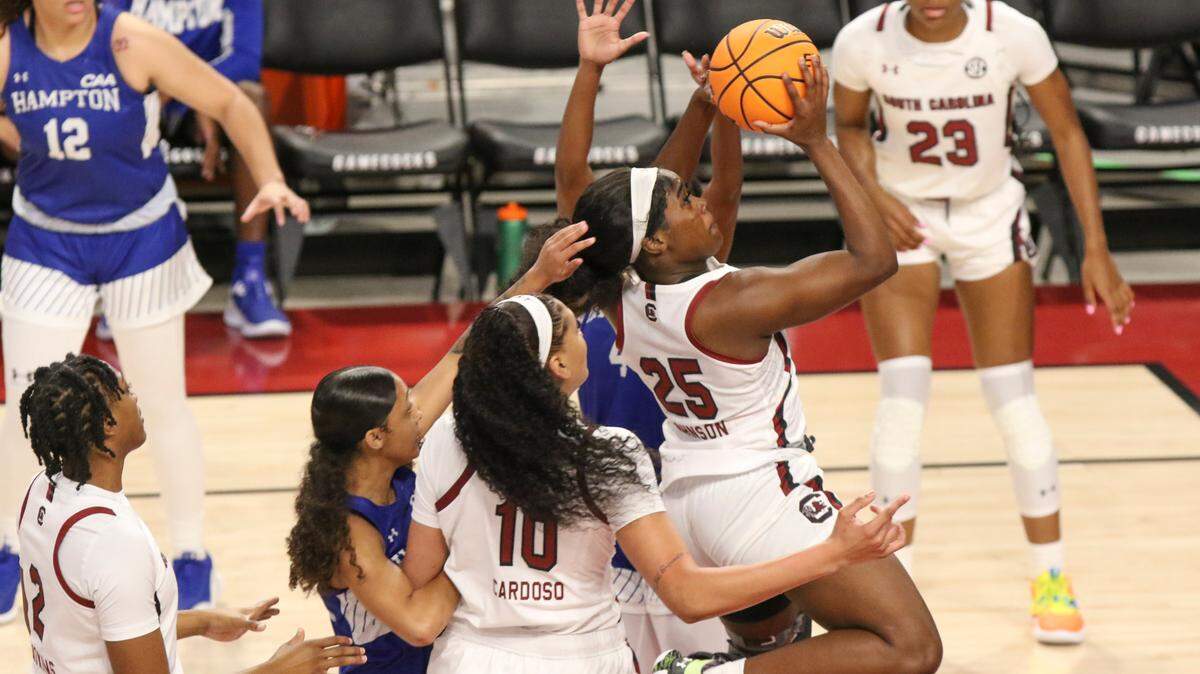 South Carolina’s Raven Johnson (25) shoots during the first half of action against Hampton in the Colonial Life Arena on Sunday, Nov. 27, 2022.