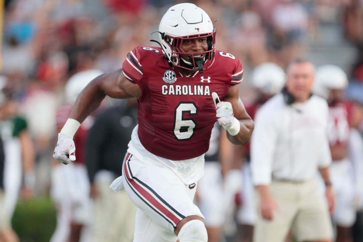 South Carolina’s Joshua Simon scrimmages during the Garnet and Black game on April 20, 2024.