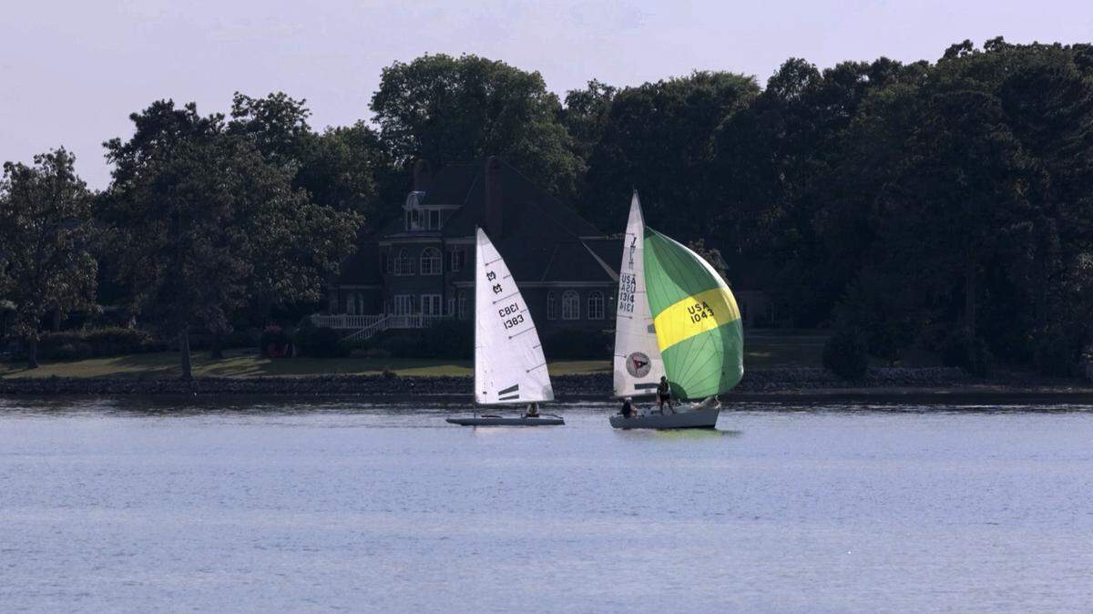 Vote today in The State’s 2026 Lake Murray Restaurant Poll.
