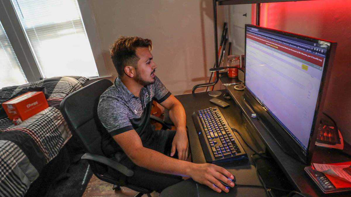 Stephen Bell is currently unemployed and receiving about $400 a week in unemployment incentives instituted during the Coronavirus pandemic. The federal portion of Bell’s unemployment runs out in June.