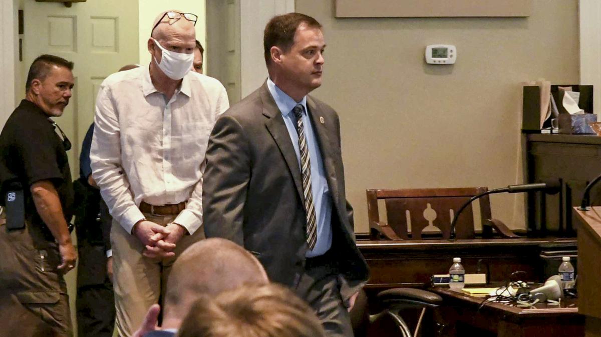 Document: Prosecutors in Murdaugh murder case leaked confidential information to media