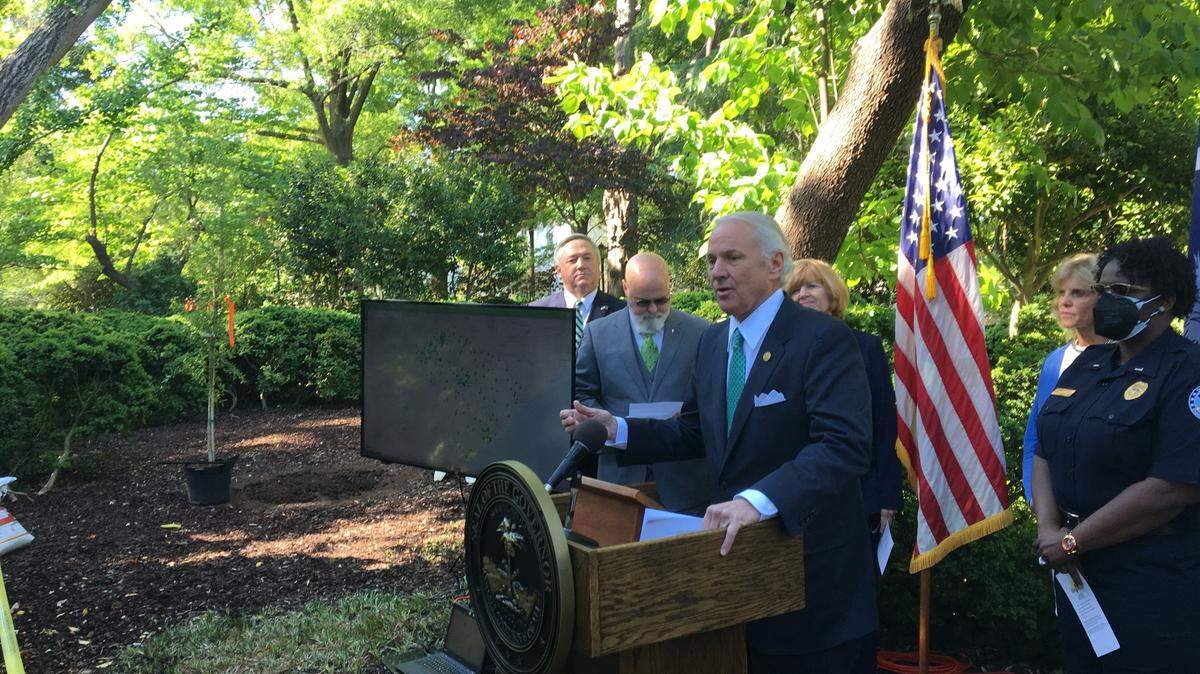 Gov. Henry McMaster announces an initiative to plant more than 3 million pine trees in South Carolina. It’s part of an effort to help control flooding. In the background, immediately to the governor’s right, is SC Floodwater Commission Chairman Tom Mullikin.