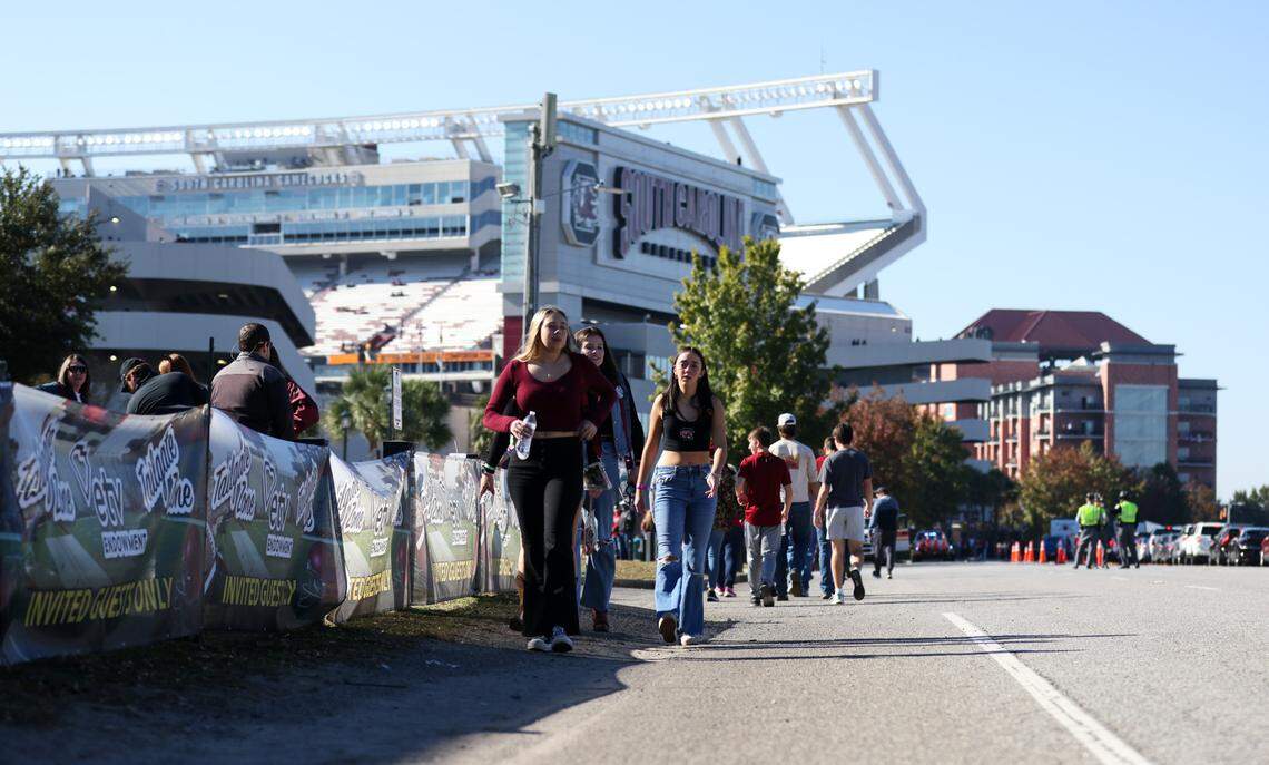 Fans make their way down George Rogers Boulevard before the Gamecocks’ game at Williams-Brice Stadium in Columbia on Saturday, November 4, 2023.
