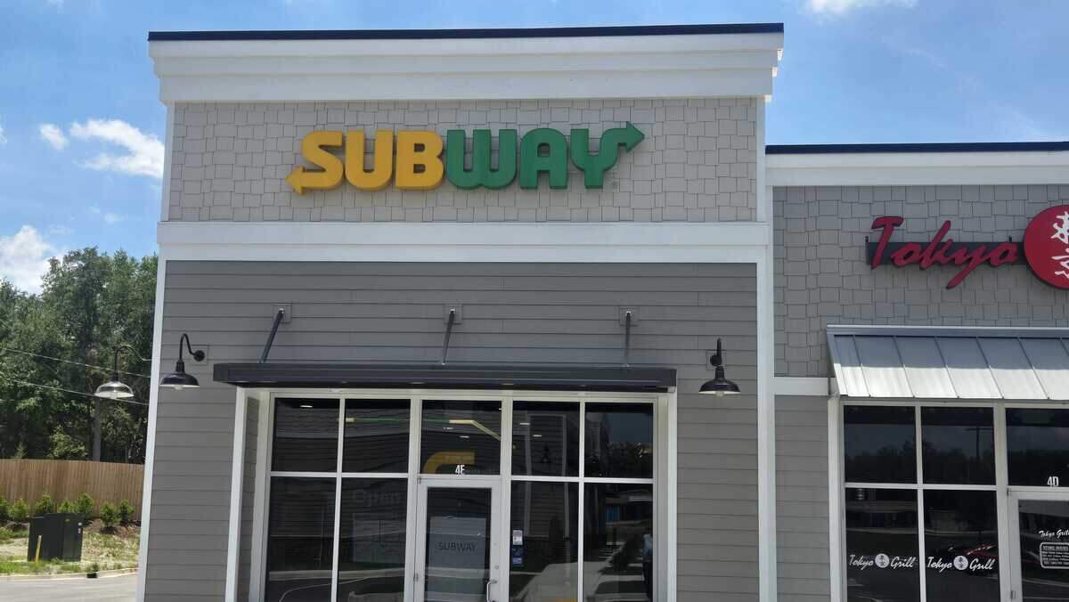 A new Subway sandwich shop is coming to the Pontiac Towne Center shopping complex at 10508 Two Notch Road.