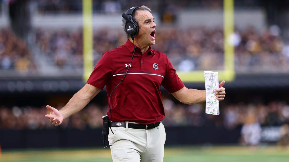 South Carolina head coach Shane Beamer yells on the sideline during the Gamecocks’ game against Missouri at Memorial Stadium in Columbia, MO on Saturday, September 20, 2025.